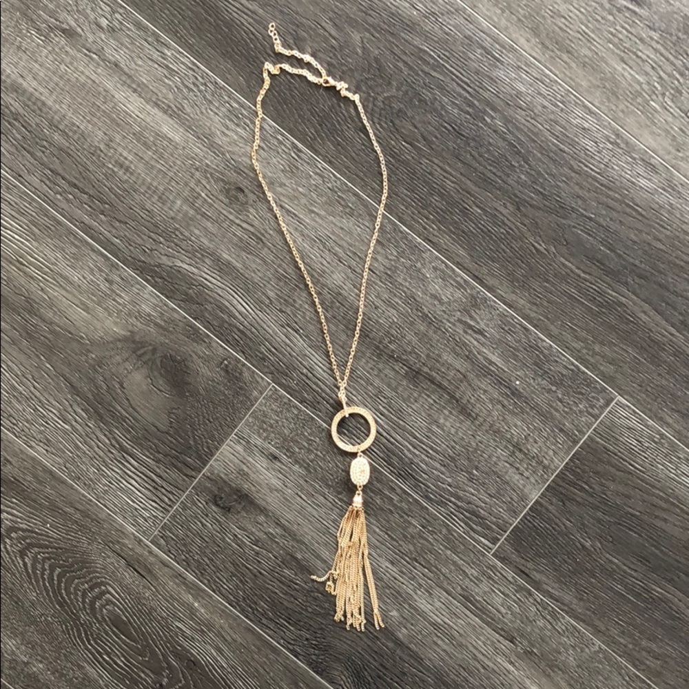 🛍Long gold tassel necklace